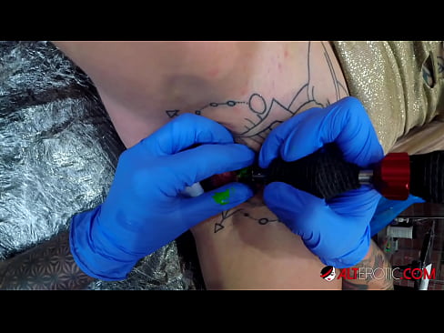 ❤️ Itin tatuiruota karšta Sully Savage gavo tatuiruotę ant savo klitorio ❤ Namų porno prie lt.image-kassir.ru ☑